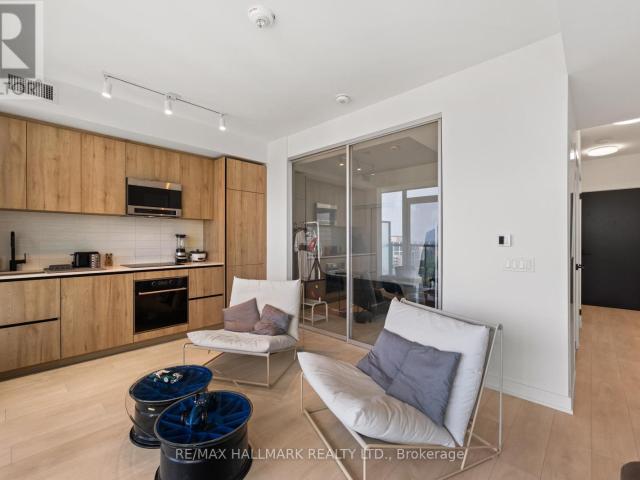 apartment at 1611 127 BROADWAY AVENUE, Toronto, Ontario, M4P1V4