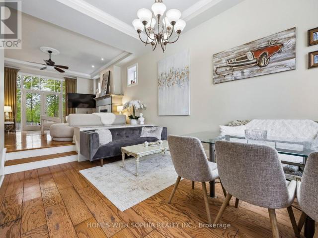 apartment at 162 GLENVALE BOULEVARD