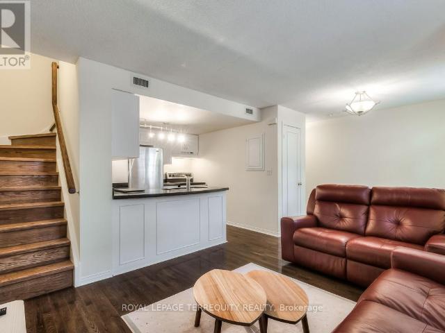 apartment at 16 100 REDPATH AVENUE, Toronto, Ontario, M4S2J7