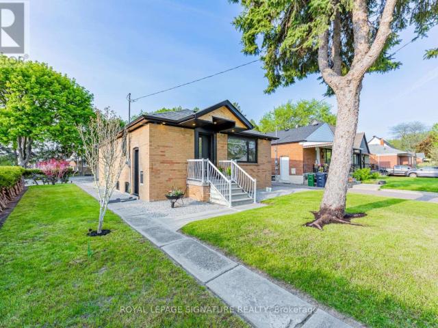 apartment at 16 BOEM AVENUE, Toronto, Ontario, M1R3T1