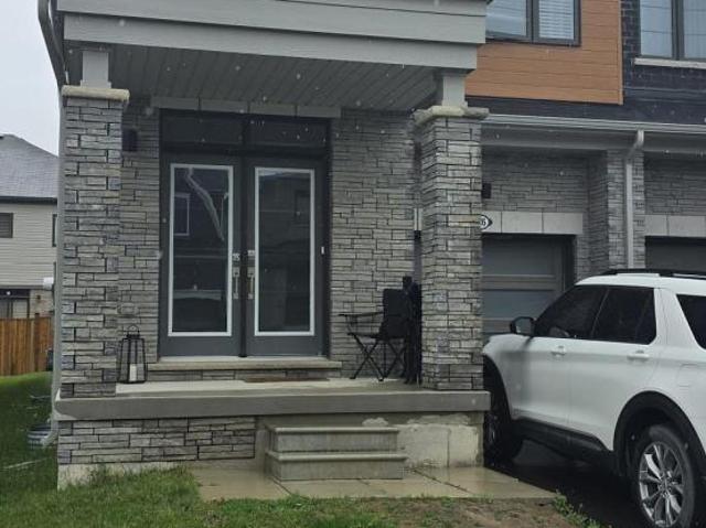 apartment at 16 ELLIS AVENUE, Haldimand, Ontario, N3W0G7