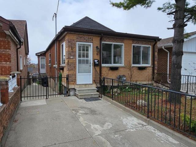 apartment at 16 FAILSWORTH AVENUE, Toronto, Ontario, M6M3J2