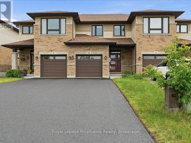 apartment at 16 LEDGEROCK COURT, Quinte West, Ontario, K8R0A1