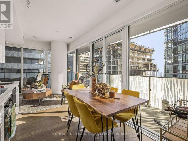 apartment at 1702 42 CHARLES STREET E, Toronto, Ontario, M4Y1T4