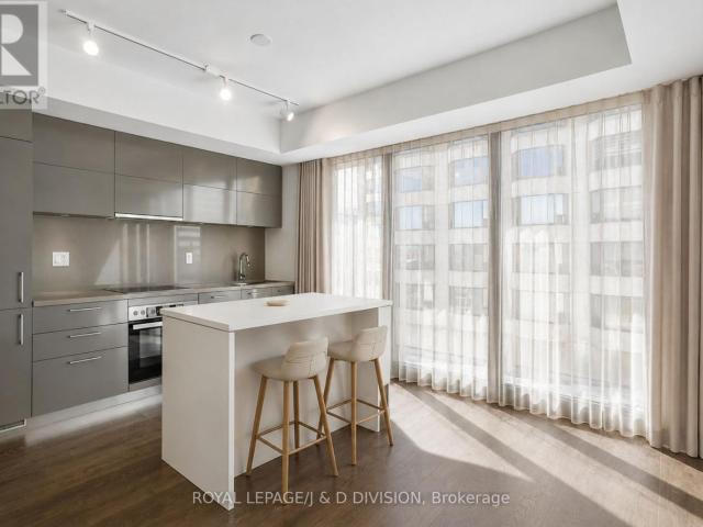 apartment at 1705 188 CUMBERLAND STREET, Toronto, Ontario, M5R0B6