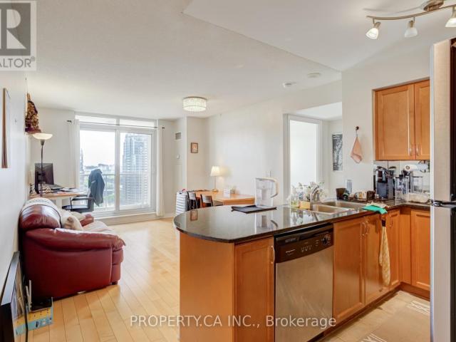 apartment at 1705 18 KENASTON GARDENS, Toronto, Ontario, M2K1G8