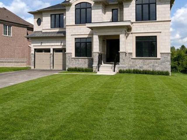 apartment at 171 TIMBERLINE TRAIL, Aurora, Ontario, L4G5Z6