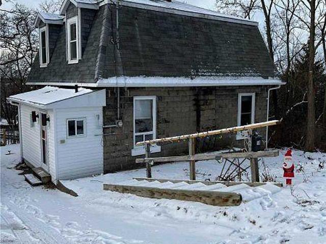 apartment at 18 REDWOOD DRIVE, Parry Sound, Ontario, P2A2S4