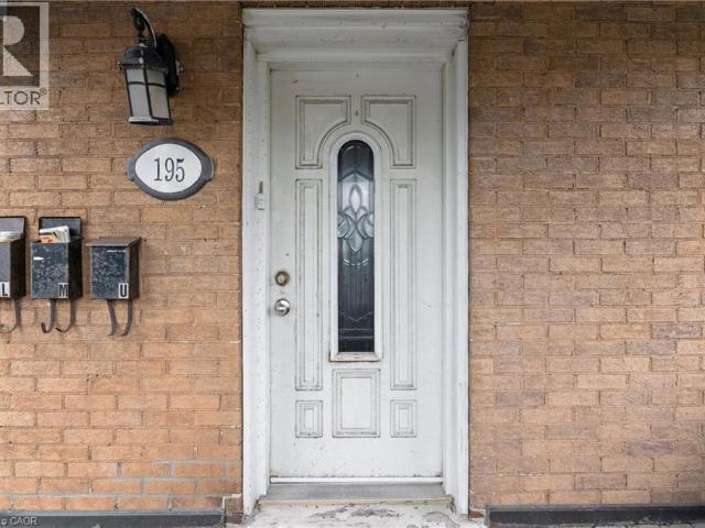 apartment at 195 VICTORIA Street N, Kitchener, Ontario, N2H5C5
