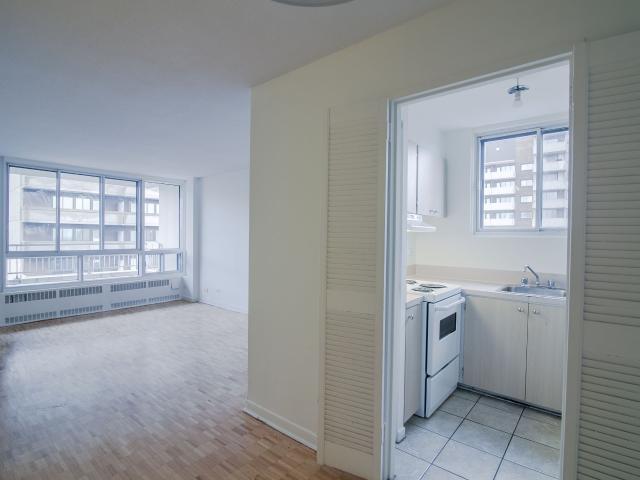 apartment at 1975 Maisonneuve Blvd West Downtown Guy Concordia Montreal H3H 1K4