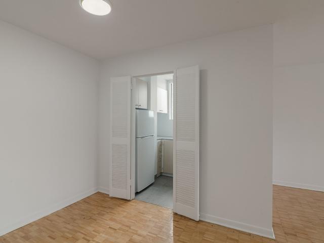 apartment at 1975 Maisonneuve Blvd West Downtown Guy Concordia Montreal H3H 1K4