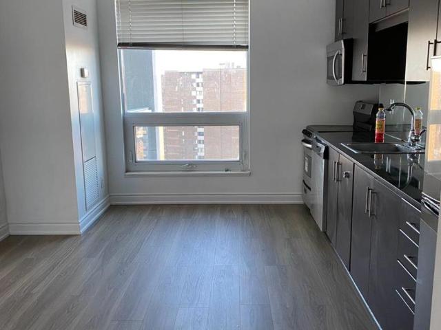 apartment at 1904 30 HERONS HILL WAY, Toronto, Ontario, M2J0A7