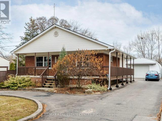 apartment at 1904 BALSAM AVENUE, Mississauga, Ontario, L5J1L2