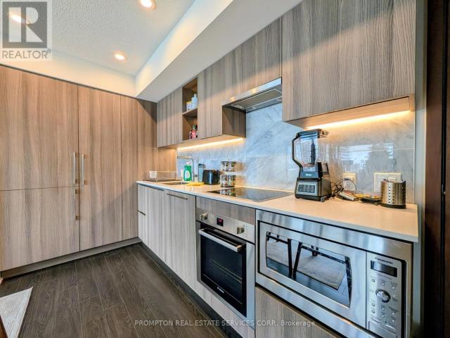 apartment at 1905 19 BATHURST STREET, Toronto, Ontario, M5V0N2