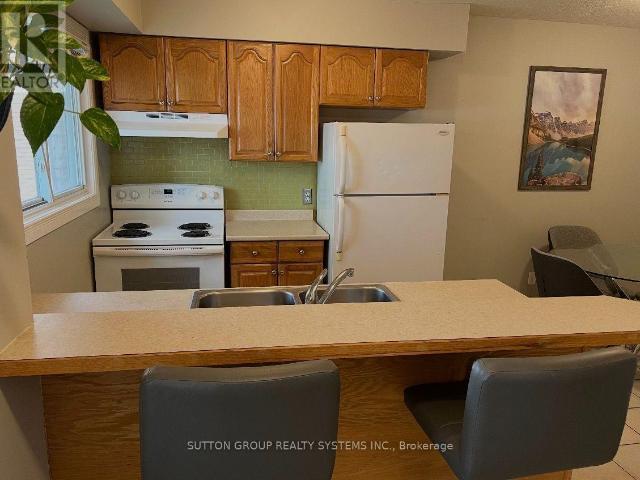 apartment at 19 211 VERONICA DRIVE, Kitchener, Ontario, N2A2R8