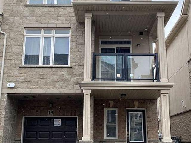 apartment at 19 – 40 ZINFANDEL DRIVE