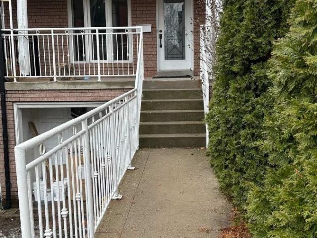 apartment at 19 CHURCH STREET, Toronto, Ontario, M9N1M4