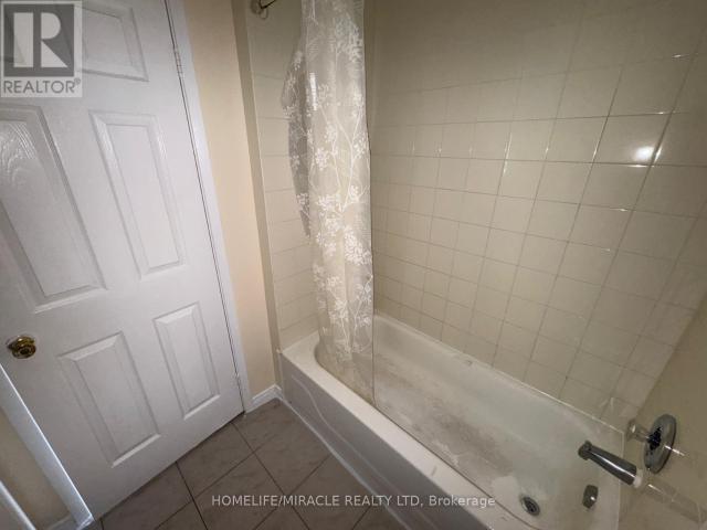apartment at 1 565 KENNEDY ROAD, Toronto, Ontario, M1K2B2