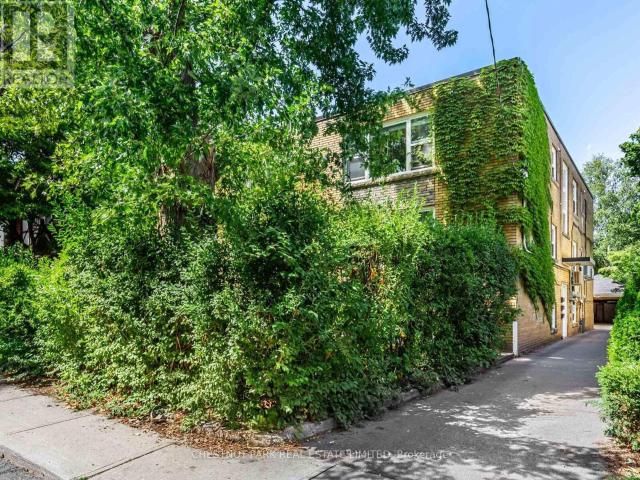 apartment at 1 76 WALMSLEY BOULEVARD, Toronto, Ontario, M4V1X6