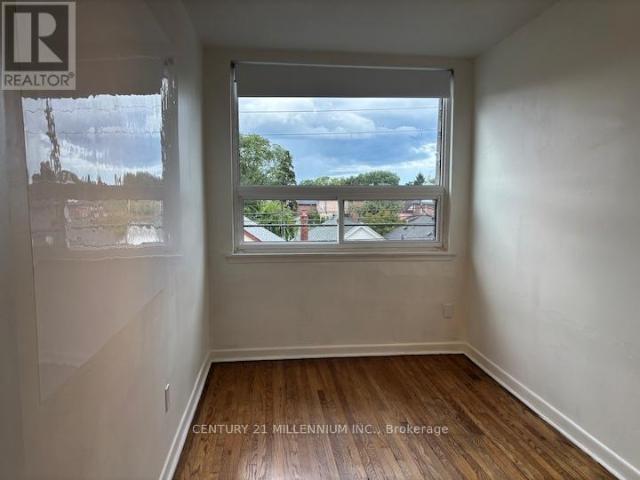 apartment at 1 – 928 PAPE AVENUE