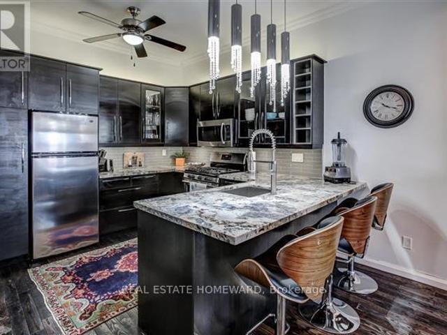 apartment at 1 175 EUCLID AVENUE, Toronto, Ontario, M6J2J8