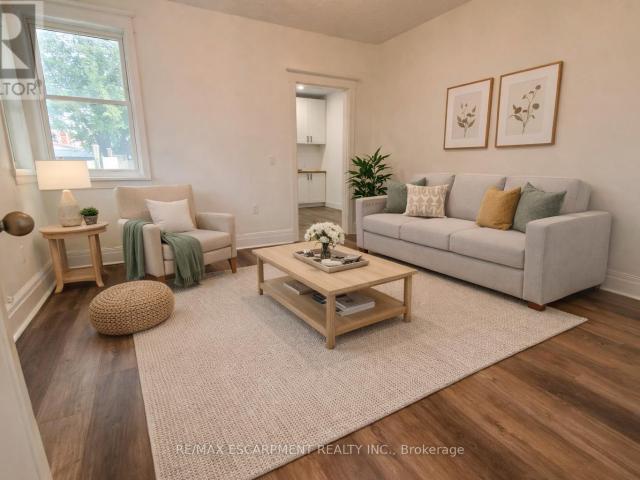apartment at 1 198 SHERMAN AVENUE N, Hamilton, Ontario, L8L6M9