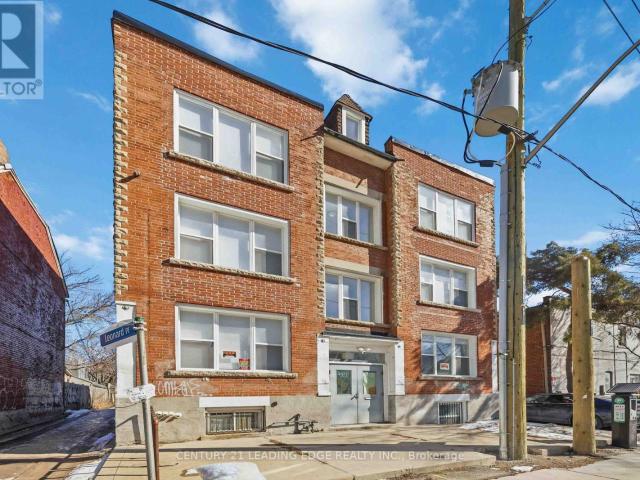 apartment at 1 1A LEONARD AVENUE, Toronto, Ontario, M5T2P8