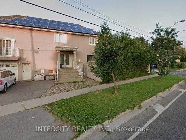 apartment at 1 222 COMBE AVENUE, Toronto, Ontario, M3H4K5