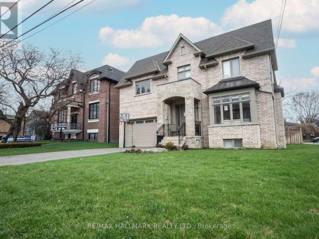 apartment at 1 35 ROBERTA DRIVE, Toronto, Ontario, M6A2J6