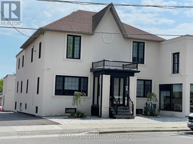 apartment at 204 251 SIMCOE STREET S, Oshawa, Ontario, L1H4H3