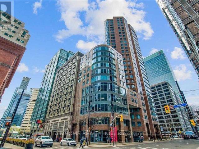 apartment at 207 33 UNIVERSITY AVENUE, Toronto, Ontario, M5J2S7