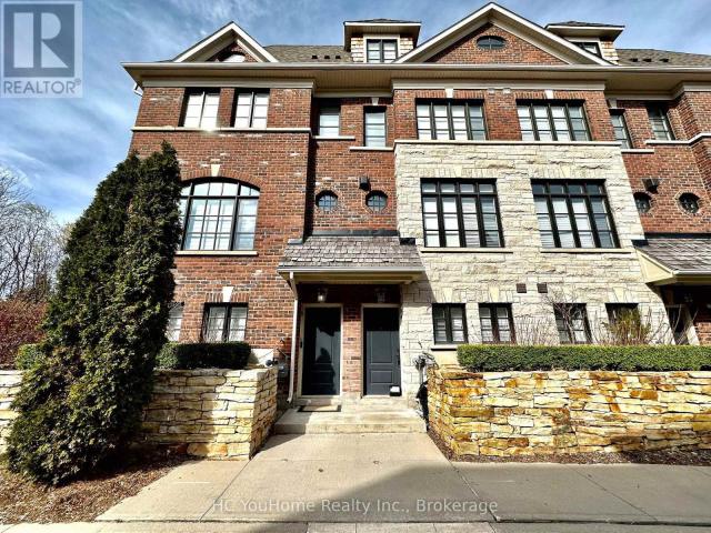 apartment at 2097 QUEENSBOROUGH GATE, Mississauga, Ontario, L5M0X9