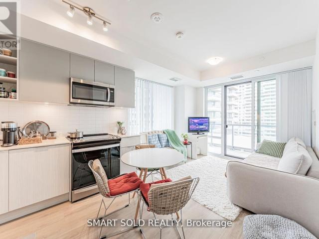 apartment at 2003 25 HOLLY STREET, Toronto, Ontario, M4S0E3
