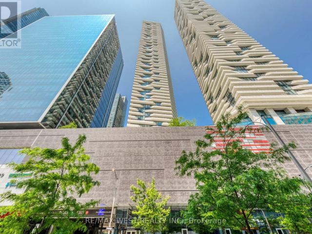 apartment at 2004 100 HARBOUR STREET, Toronto, Ontario, M5J1B7