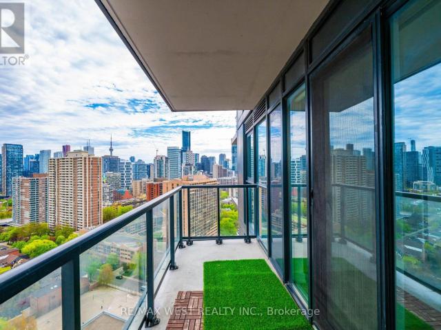 apartment at 2006 159 WELLESLEY STREET E, Toronto, Ontario, M4Y0H5