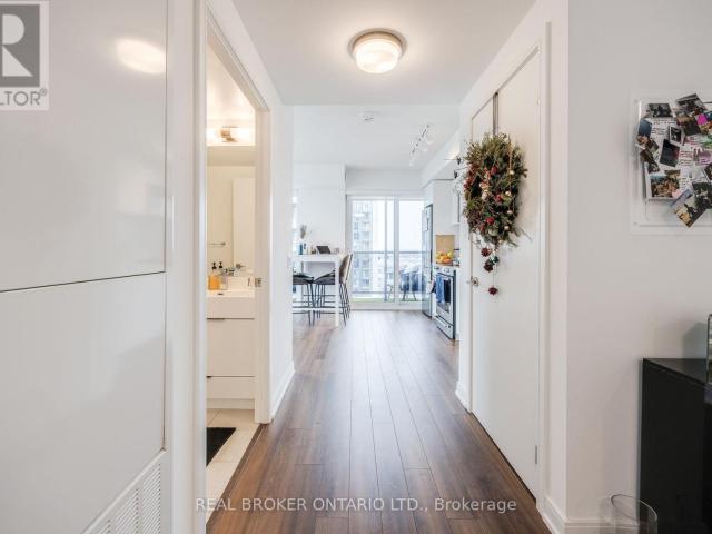 apartment at 2010 30 SAMUEL WOOD WAY, Toronto, Ontario, M9B0C9