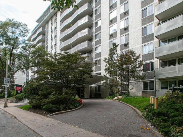 apartment at 201 10 SHALLMAR BOULEVARD, Toronto, Ontario, M5N1J4