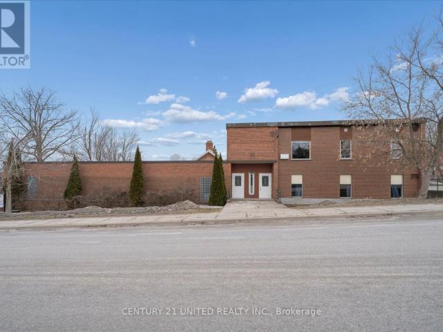 apartment at 202 1027 WILLCOX STREET, Selwyn, Ontario, K0L1H0