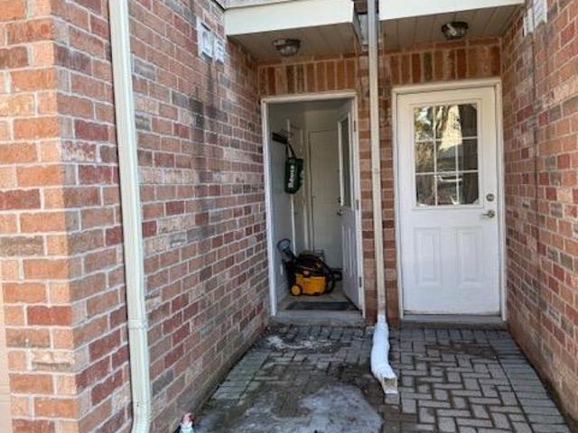 apartment at 202B FINCH AVENUE E