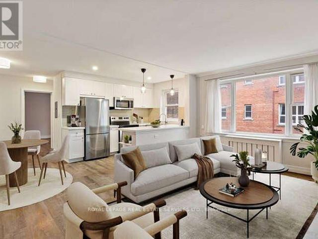 apartment at 203 – 18 ANGLESEY BOULEVARD