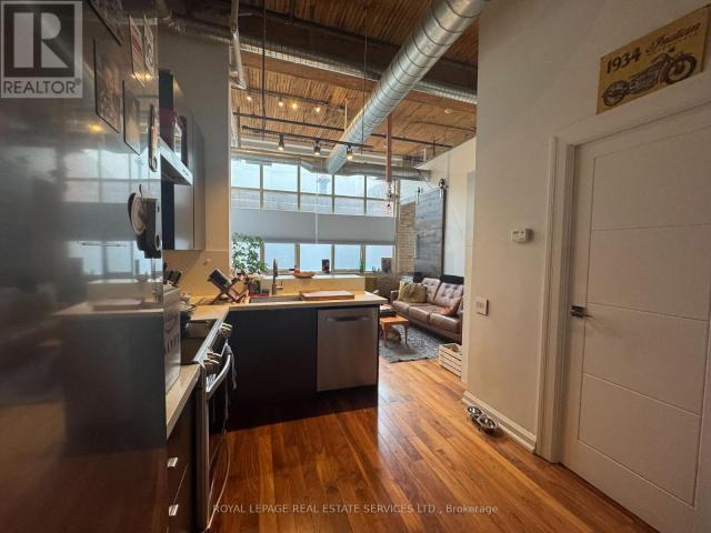 apartment at 203 736 DUNDAS STREET E, Toronto, Ontario, M5A2C5