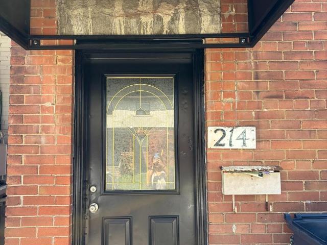 apartment at 214 EARLSCOURT AVENUE, Toronto, Ontario, M6E4B1
