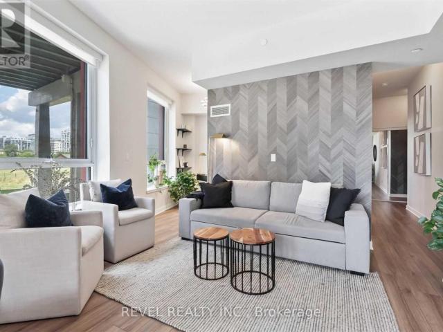 apartment at 215 50 BRUYERES MEWS, Toronto, Ontario, M5V0H8
