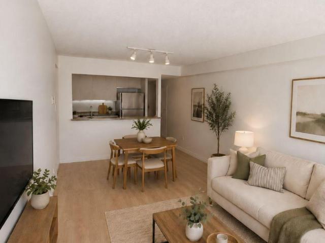 apartment at 215 705 KING STREET W, Toronto, Ontario, M5V2W8