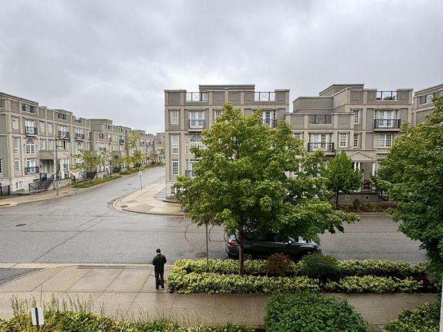 apartment at 217 39 UPPER DUKE CRESCENT, Markham, Ontario, L6G0B8