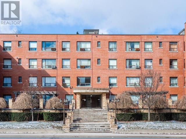apartment at 218 2550 BATHURST STREET, Toronto, Ontario, M6B2Z2