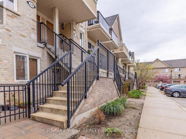 apartment at 218 4975 SOUTHAMPTON DRIVE, Mississauga, Ontario, L5M8E1