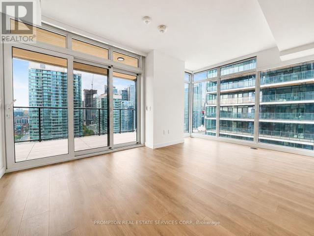 apartment at 2105 3 CONCORD CITYPLACE WAY, Toronto, Ontario, M5V0X4