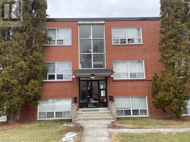 apartment at 211 – 37 MERICOURT ROAD