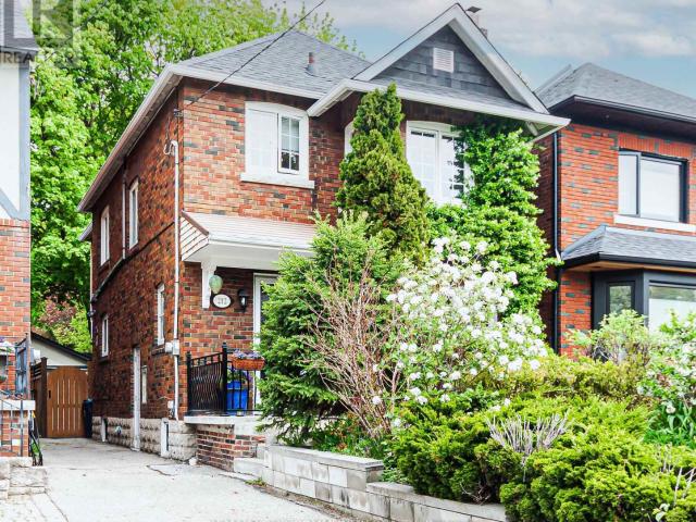 apartment at 212 WANLESS AVENUE, Toronto, Ontario, M4N1V8